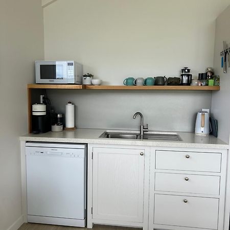 Purangi Waterfront Retreat Apartment Cooks Beach Exterior photo
